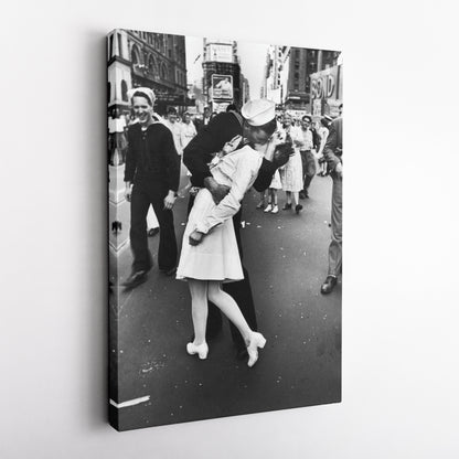 Sailor Kissing Nurse - Times Square New York Celebration Canvas Wall Art