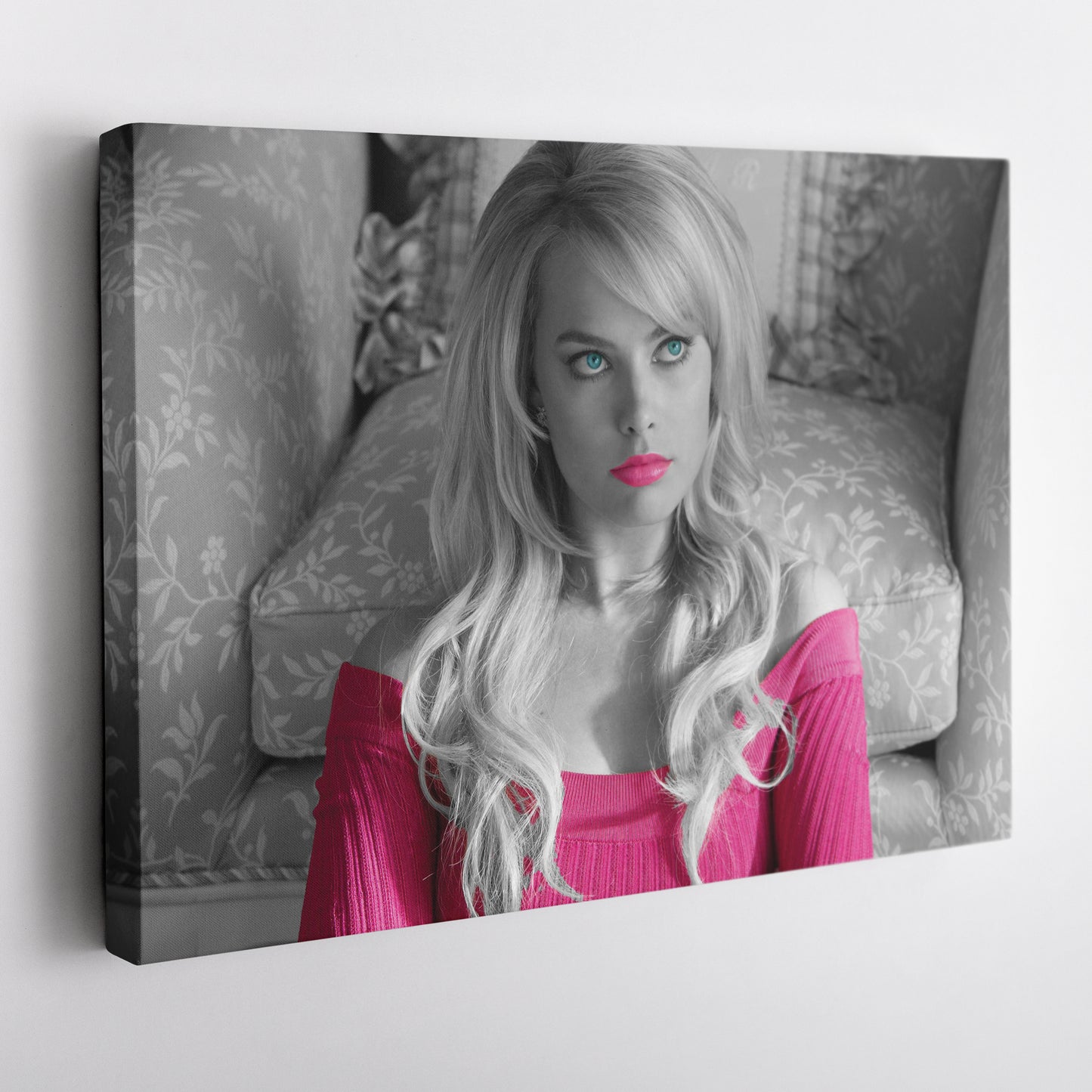 Margot Robbie Poster Wolf of Wall Street Canvas Art – A Cinematic Icon